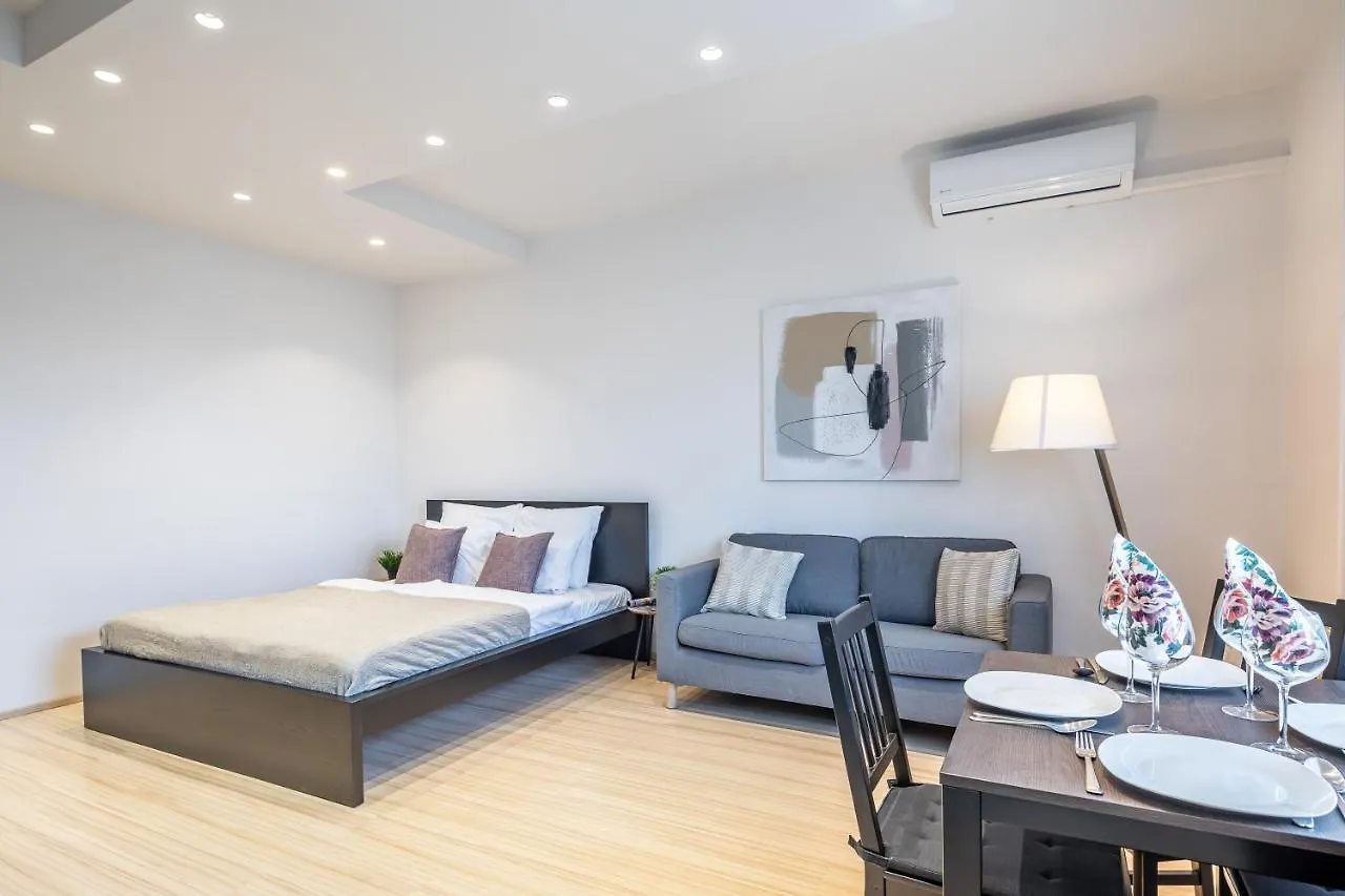 דירה בודפשט Two Bedroom Home In Jewish Quarter